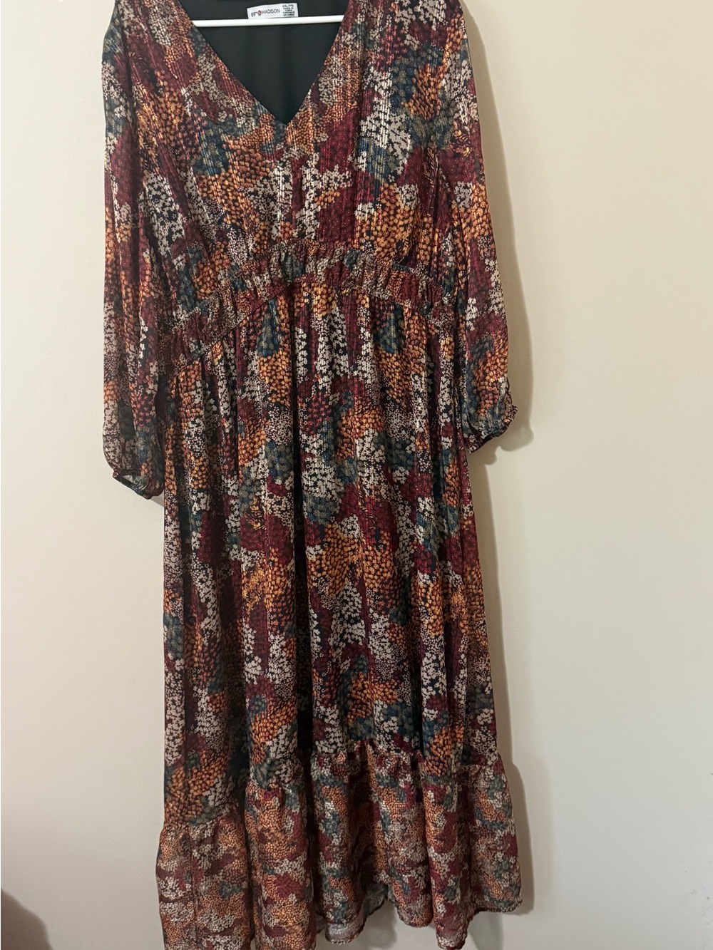 Boho V-Neck Long Sleeve Floral Maxi Dress in Burgundy. PTP 24.